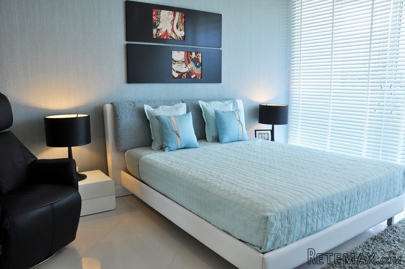 High class beachfront studio condo:.. - 2