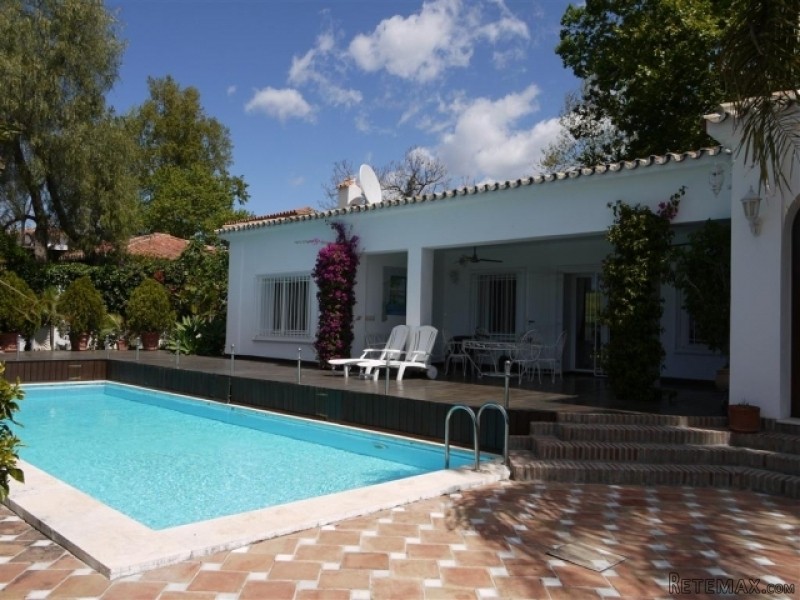 3 Bedroom Villa For Sale In Guadalmina..