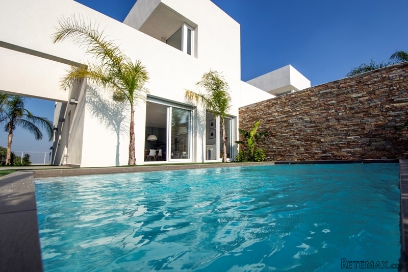 3 bedroom villas
