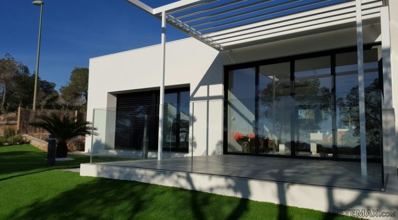 2 Bedrooms - Apartment - For Sale