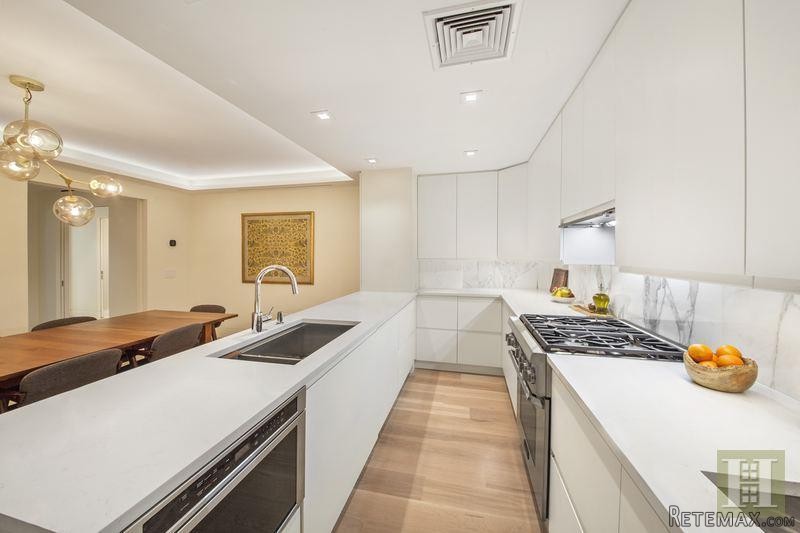 3 bedroom Apartment For Sale: 325 EAST.. - 2