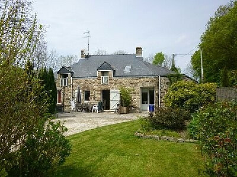 A delightful and charming traditional..