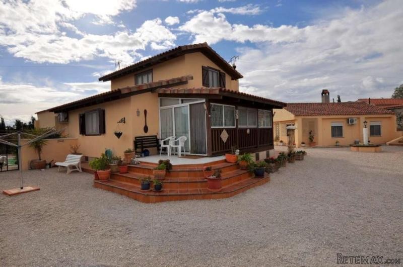 8 bedrooms across 3 villas - B and B.. - 2