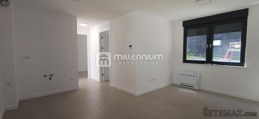 Crikvenica, 50m2, 2-sobni s dnevnim