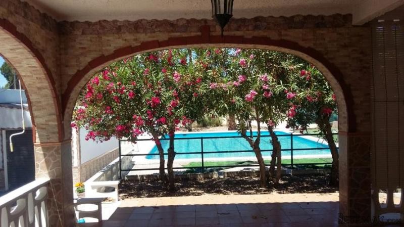 Lovely 3bed 2bath villa with pool in a.. - 2
