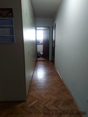 Prodajem polovinu kuce na Julinom brdu - 9