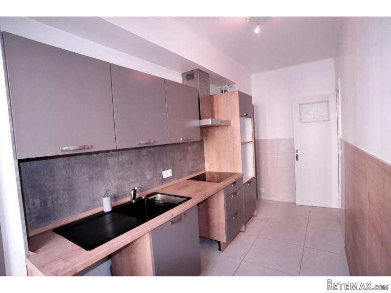 Beautifully Spacious 2-Bedroom..