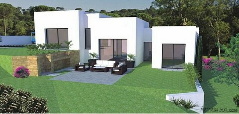 * PRESTIGIOUS 3 BED DETACHED VILLA