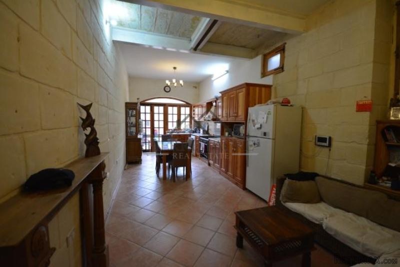 Town House - Santa Venera