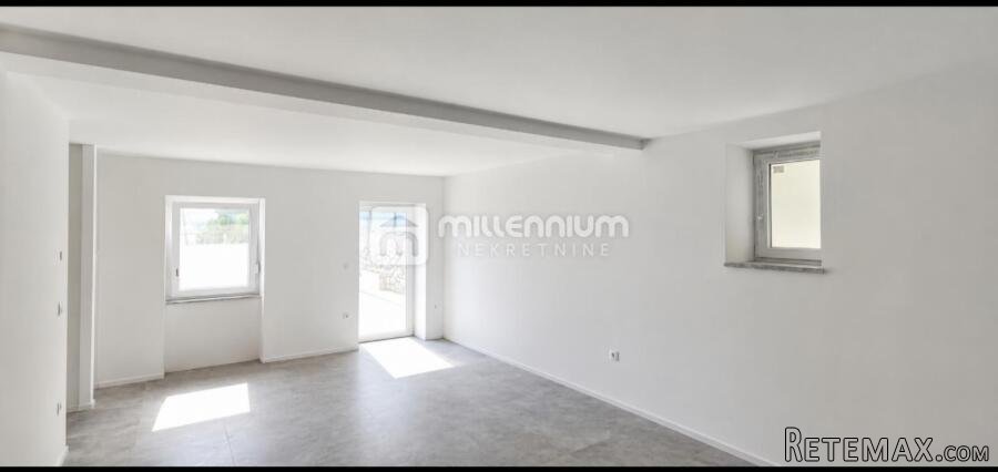 Jadranovo, 130m2, samostojeća kuća blizu mora - 2