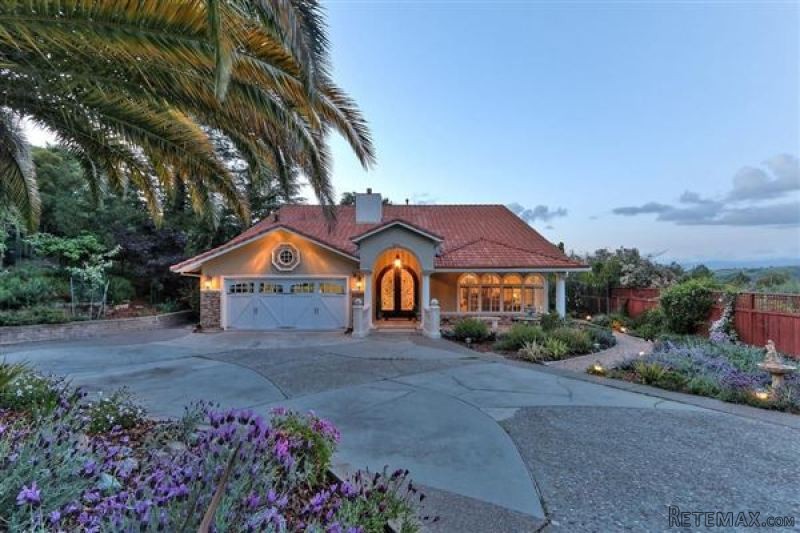 Fabulous Almaden Country Club location