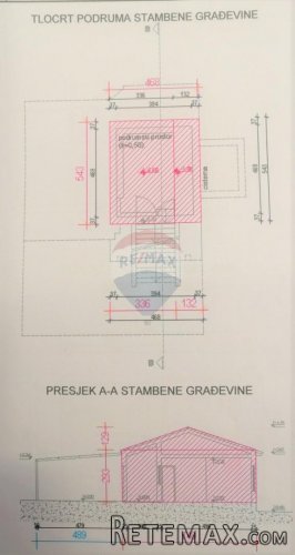 Rovinj,imanje blizu glavne ceste,12 000m2,idealno za restora - 9