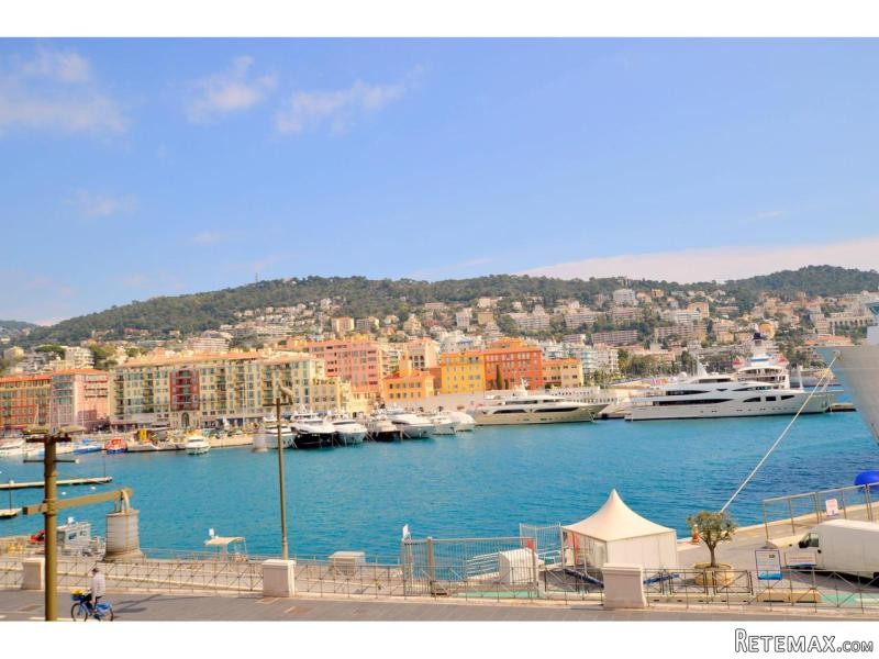 Newly Renovated 2 Bed Apartment With.. - 2