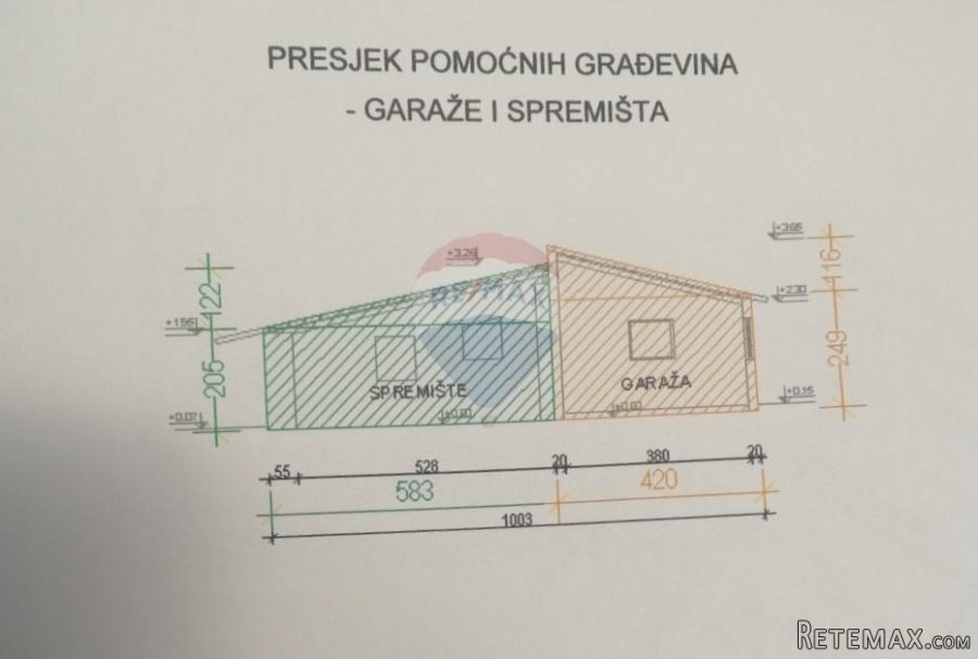 Rovinj,imanje blizu glavne ceste,12 000m2,idealno za restora - 10