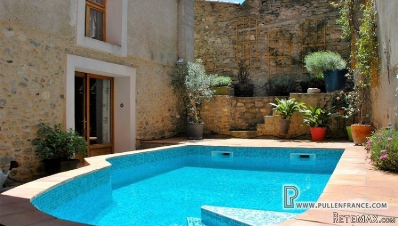 Immaculate Large Village House With.. - 2