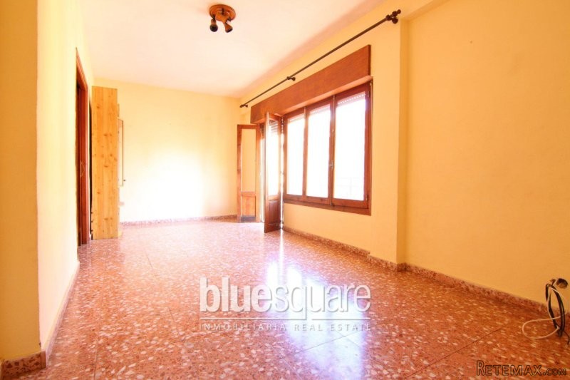 Spacious 4 Bedroom Apartment to reform.. - 2