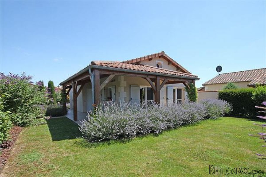 Les Forges (79) - Immaculate villa with large terraces, garden..