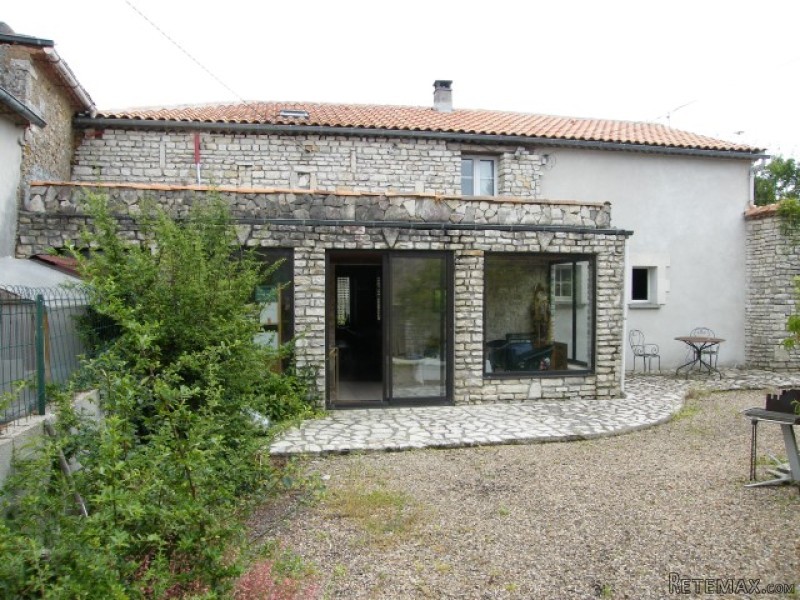 Village House With 4 Bedrooms, Garden..