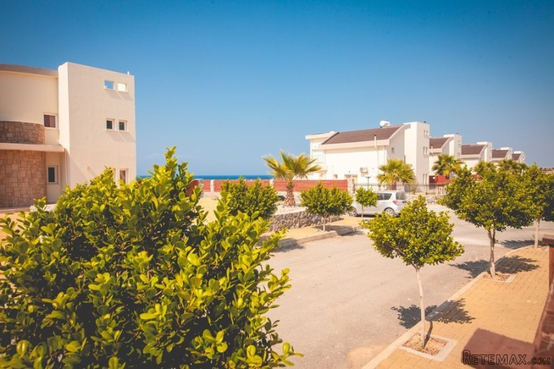 Luxury 2 Bed Seafront Penthouse - 2
