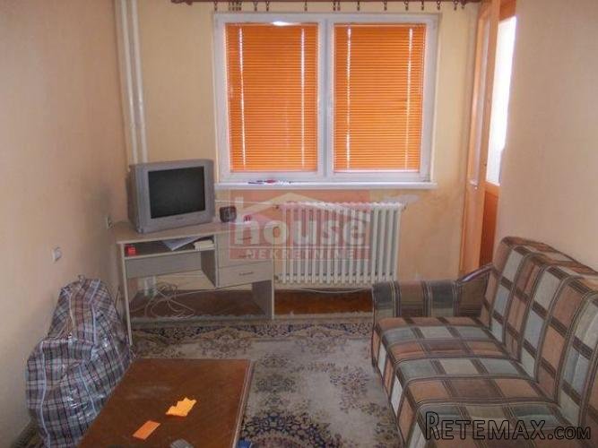 Agencijska oznaka je 9105728. Oglasavamo izdavanje.. - 2