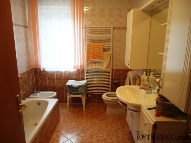 Pula, apartmanska kuća 300 m od mora - 5