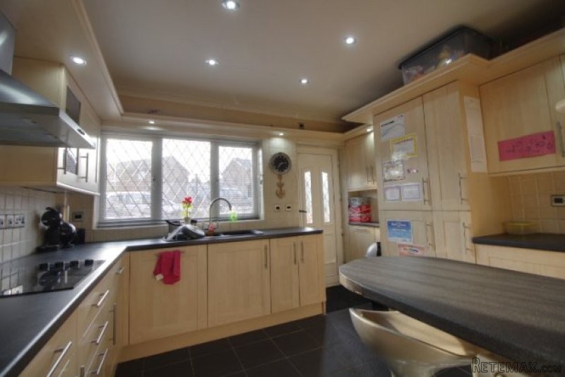 3 bedroom, Terraced House house for sale - 2