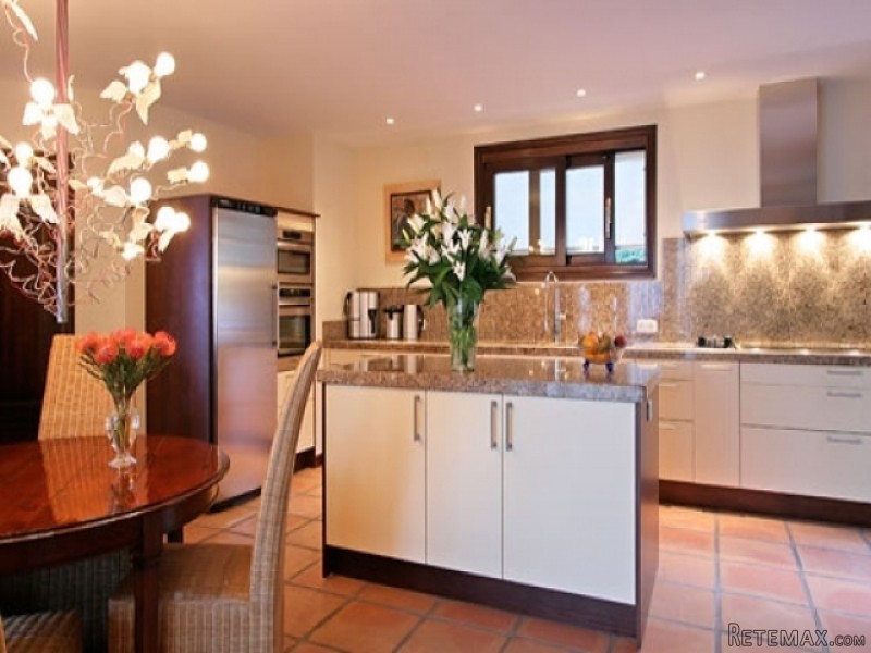 3 Bedroom Villa For Sale In Benahavis.. - 2