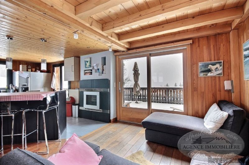 4 Bedroom Chalet, Le Biot - 2