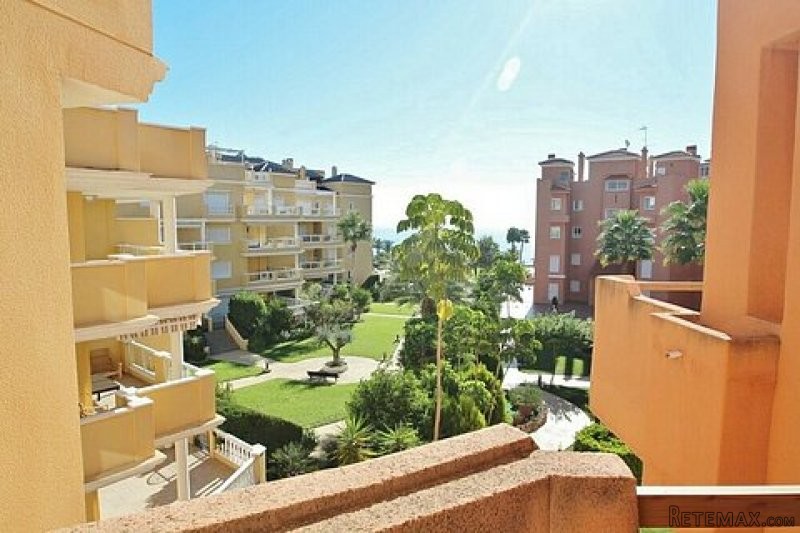 * SEA VIEW BEACH APARTMENT IN DEHESA DE..