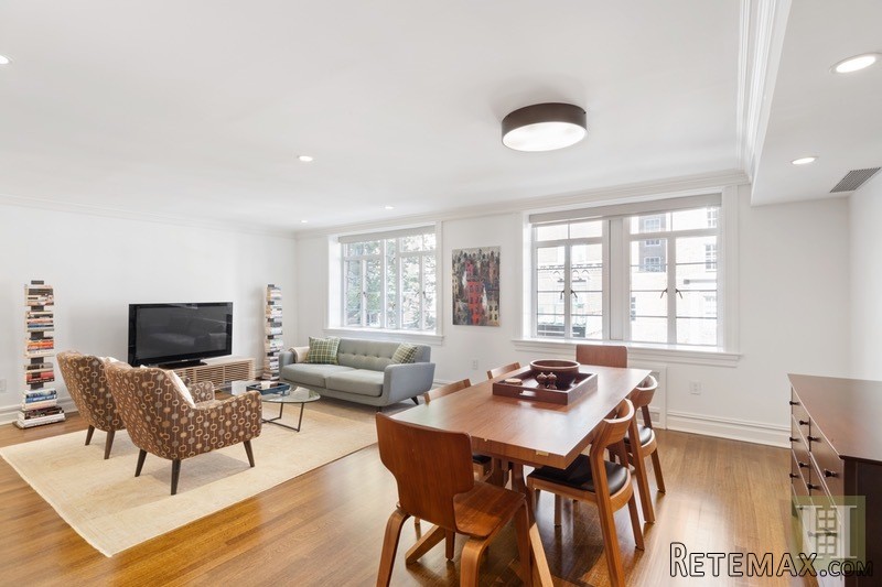 2 bedroom Apartment For Sale: 82 IRVING..