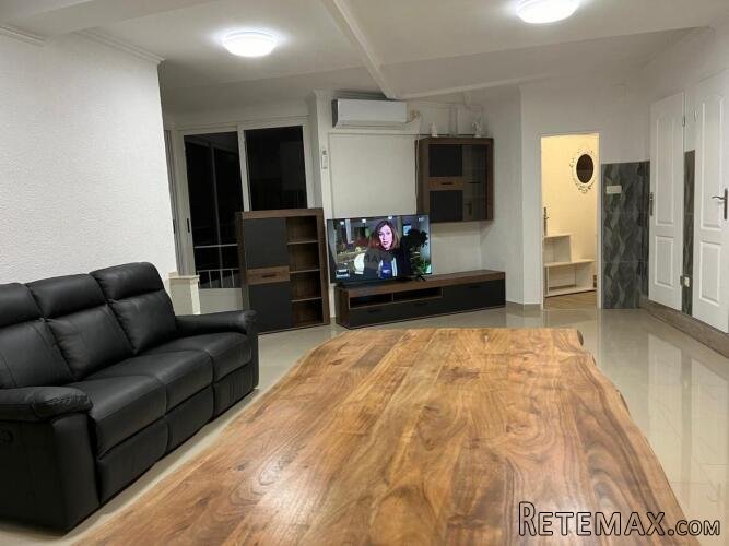 Rijeka, Sv. Kuzam - kuća s 2 stana i terasom - 3
