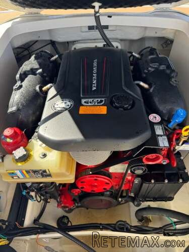 Chaparral Motorni Brod - 4