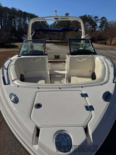 Chaparral Motorni Brod - 5