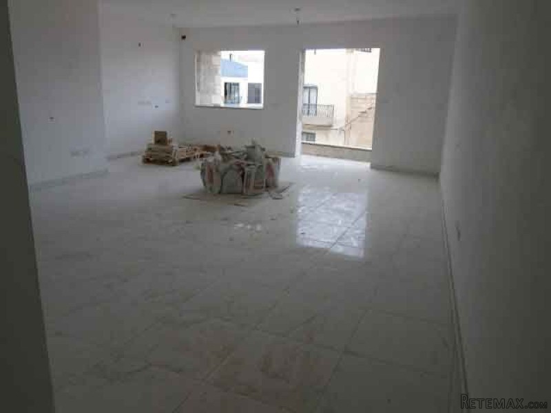 Flat, Shell With Works