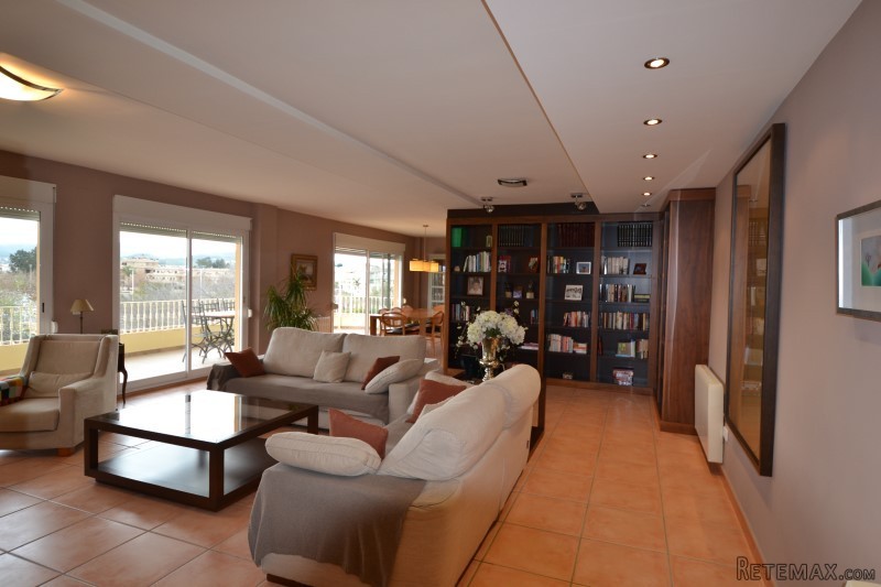 V1481 - A Unique Double Apartment As..