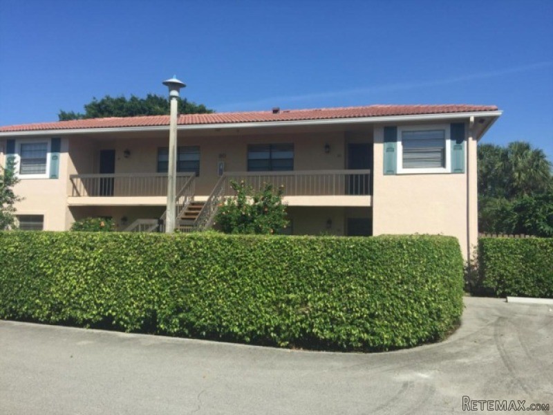30 Southport Lane #e Boynton Beach, Fl..