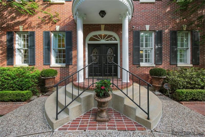5 bedroom House For Sale: 2106 Bolsover.. - 2