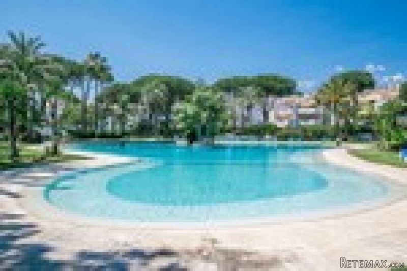 5 Bedrooms - Apartment - Malaga - For..