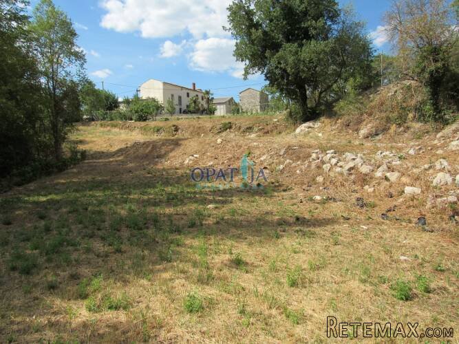 Buzet - građevinsko zemljište - 9