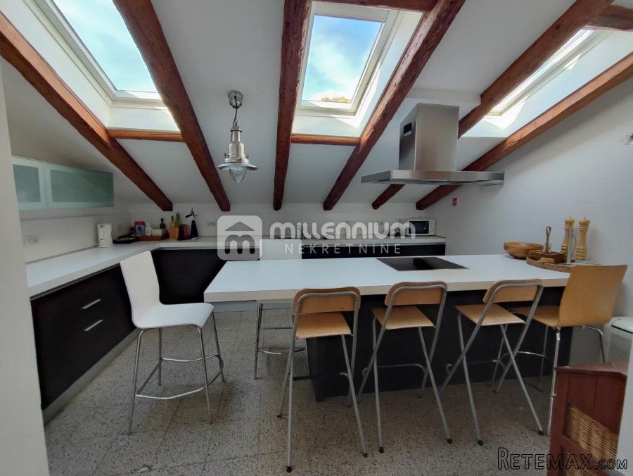 Opatija, 121.93m2, stan 2. red do mora, atraktivna pozicija! - 9