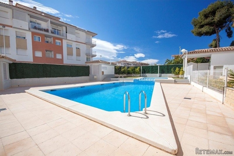 V1535 - Contemporary 3 Bedroom Duplex..