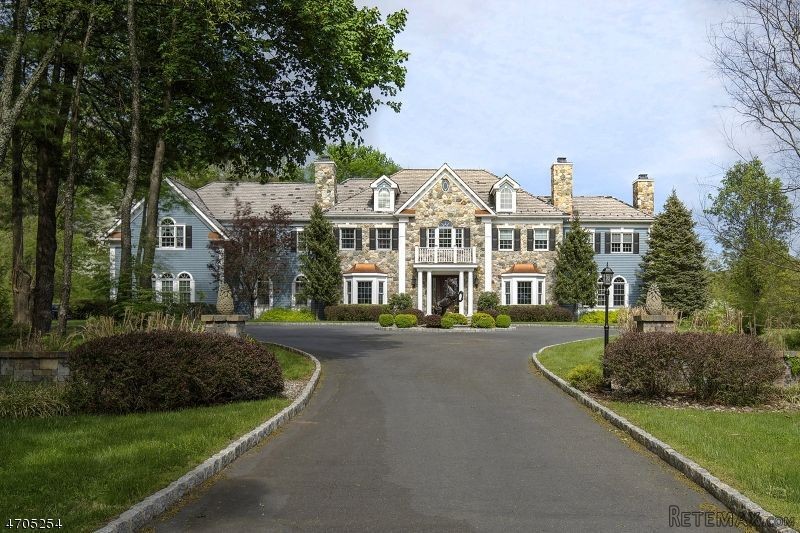 5 bedroom Detached House For Sale: 5..