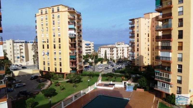 Flat for sale in Torremolinos, 79.800..