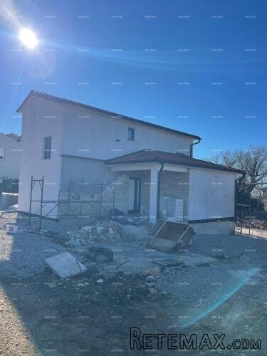 Prodaje se kuća s bazenom i pogledom na more – mirno selo Ra..