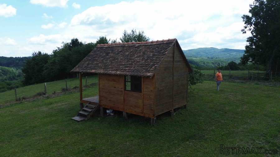 Kuca od drveta sa placem - 3