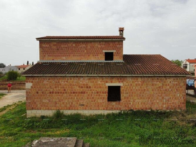 Prodaje se kuća u Puli - 3