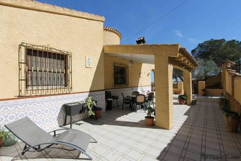 6 Bedroom 4 Bathroom Villa In.. - 2