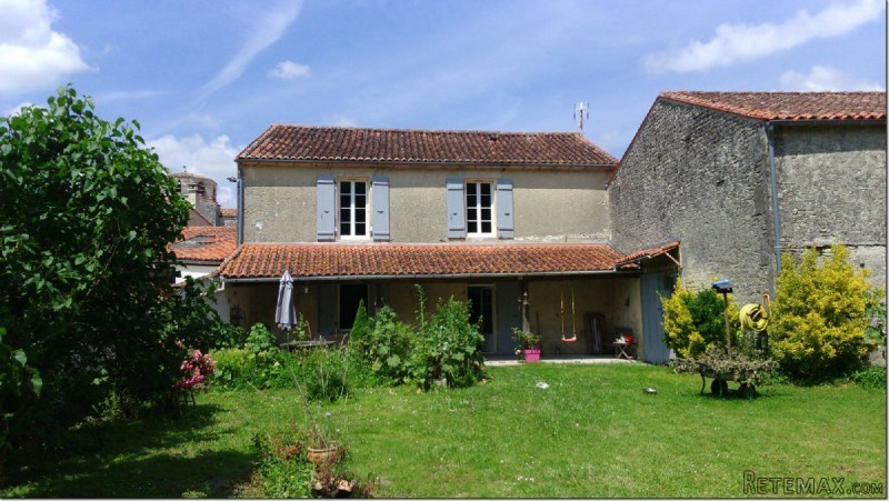 Spacious Stone House With Garden..