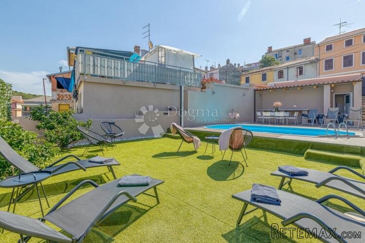 6 APARTMANA S BAZENOM U CENTRU PULE - 2