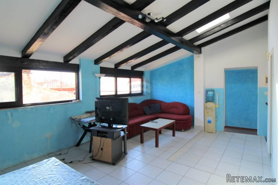 Rovinj,centar,sunčani stan,2 spavaće sobe+magazin - 2